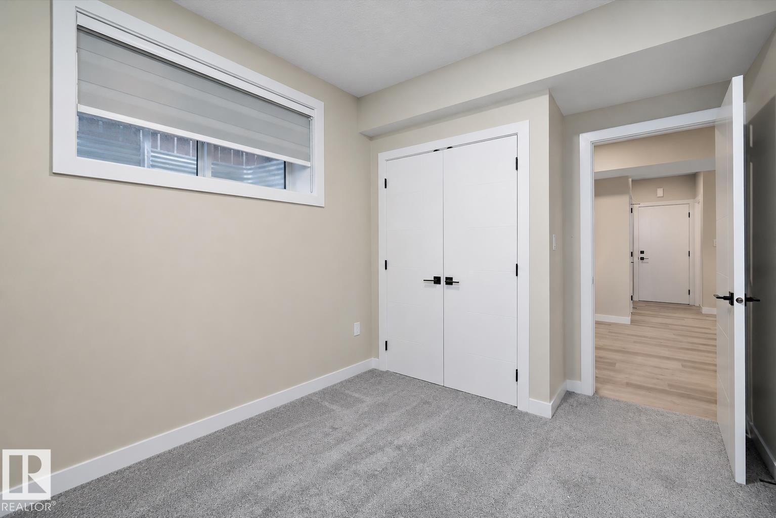 7208 78 AV NW - 24