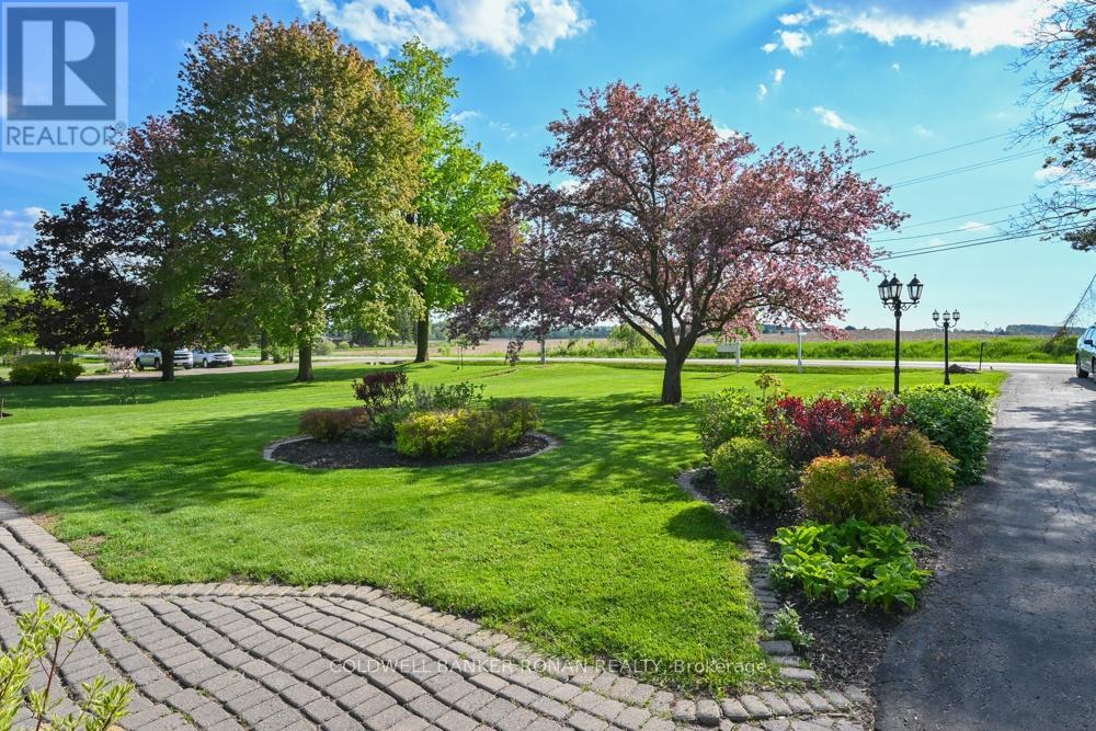 1257 SIDEROAD 20 - 34
