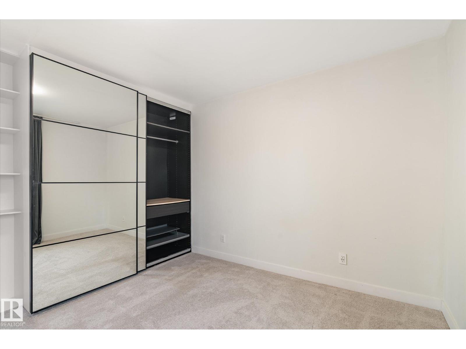 5016 44 Ave - 28
