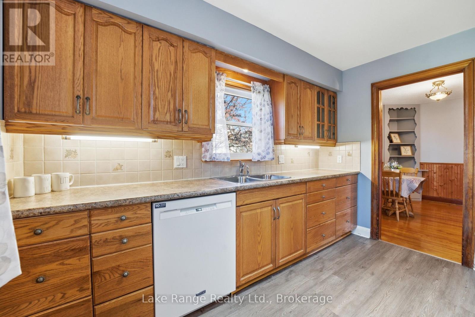 524 GOUGH STREET - 4
