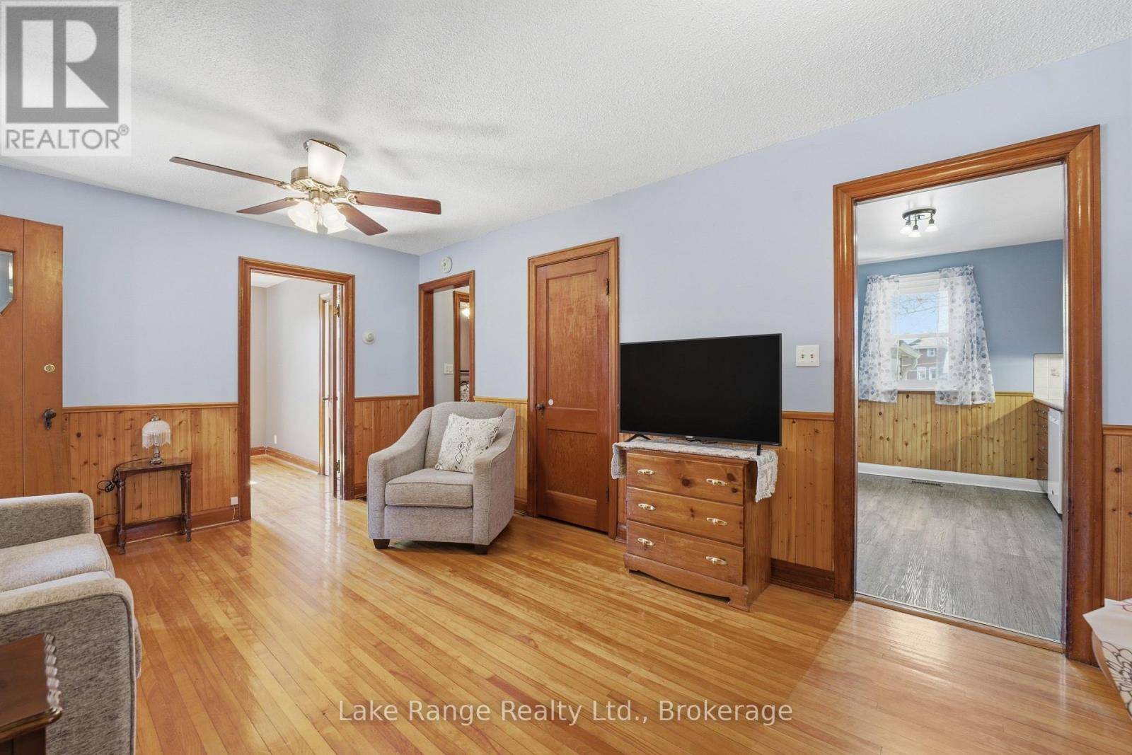 524 GOUGH STREET - 7