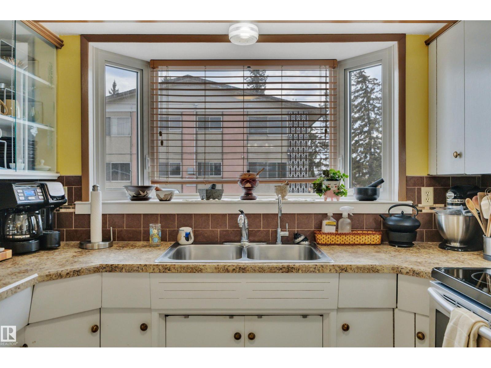 12717 91 ST NW - 16