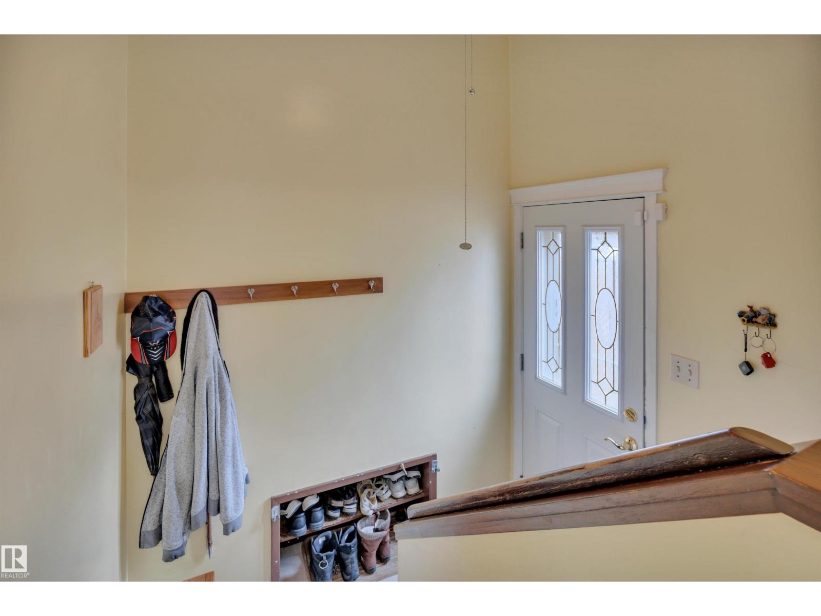 12717 91 ST NW - 26