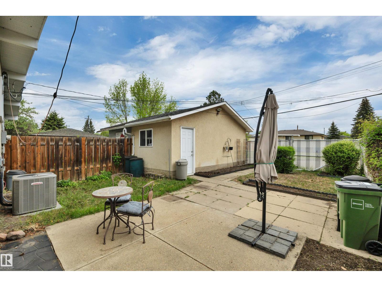 12717 91 ST NW - 39