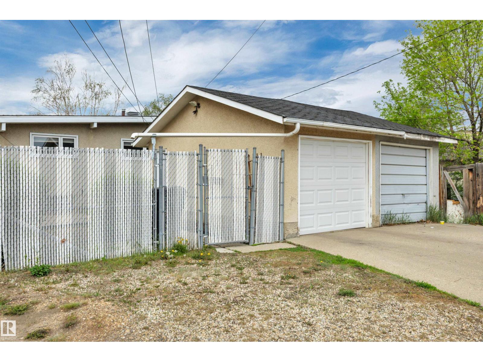 12717 91 ST NW - 42