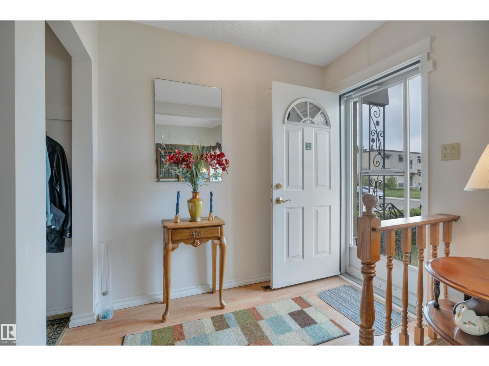 12717 91 ST NW - 5