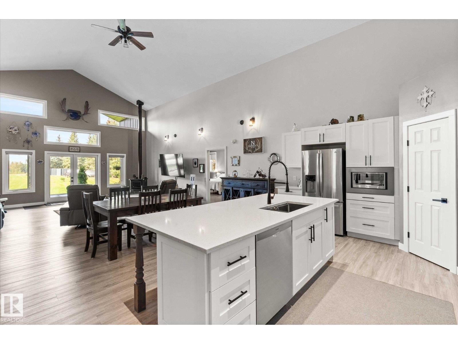 54205 Rge Rd 20 - 22