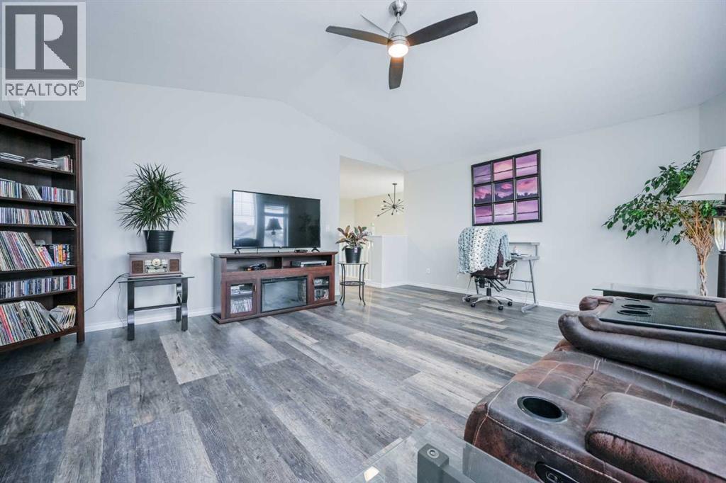 8714 88A Street - 24