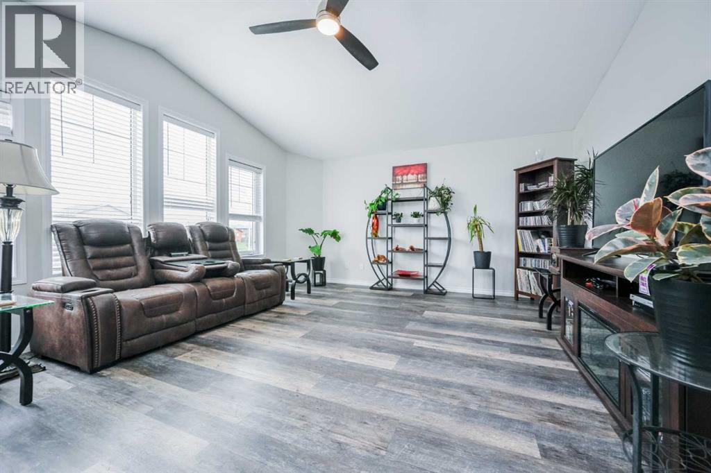 8714 88A Street - 22