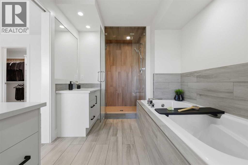 2227 47 Street NW - 27