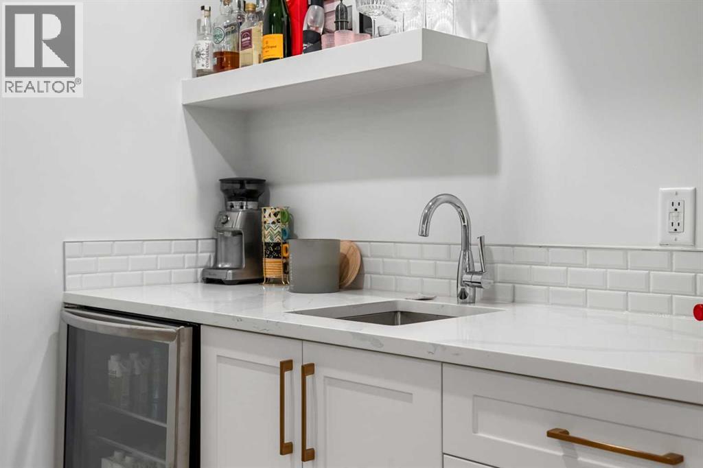 1303 18 Avenue NW - 36