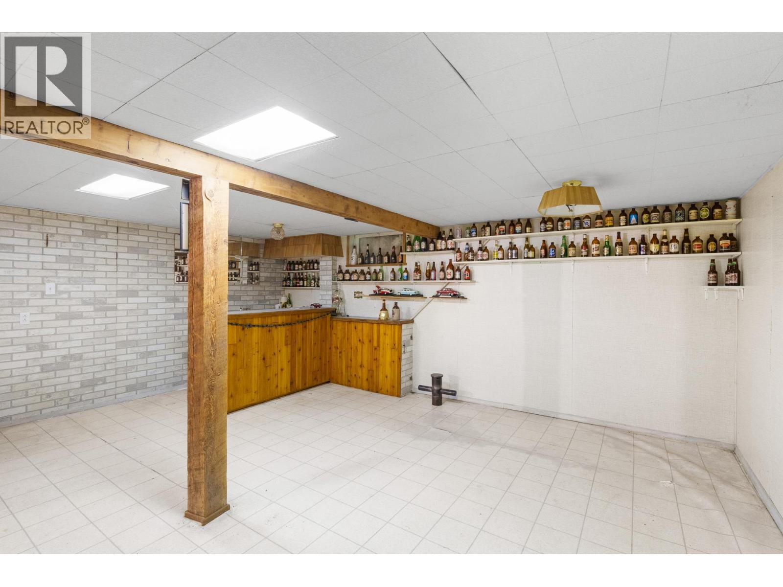 5231 Lakeshore Drive, Osoyoos