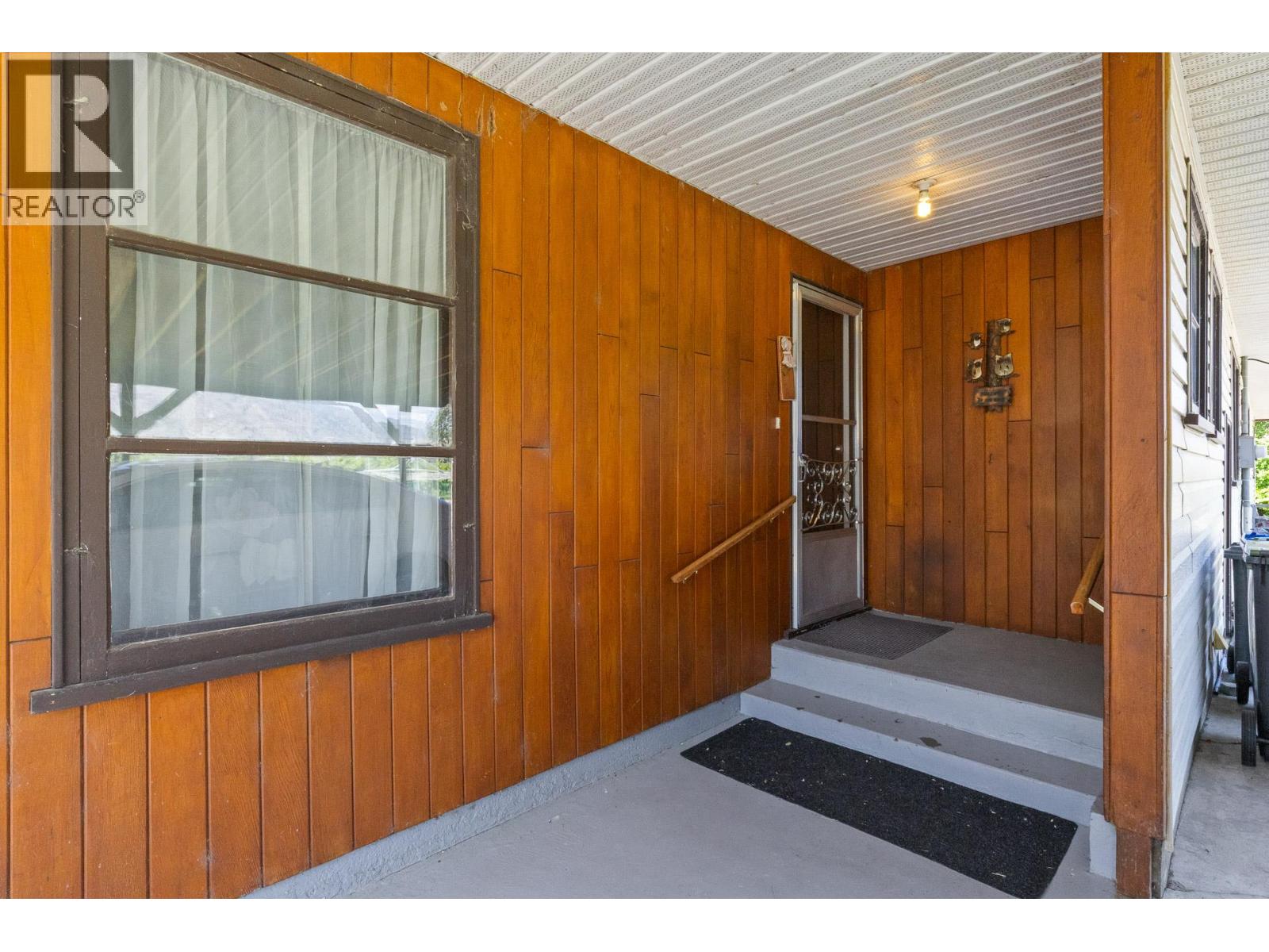 5231 Lakeshore Drive - 64