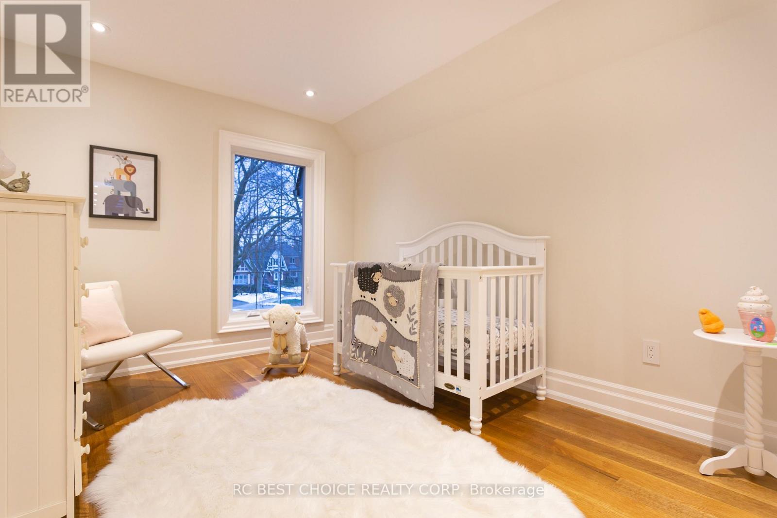 184 MCRAE DRIVE - 17