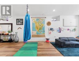 40 Halton Street, Toronto, ON M6J1R3 Photo 40