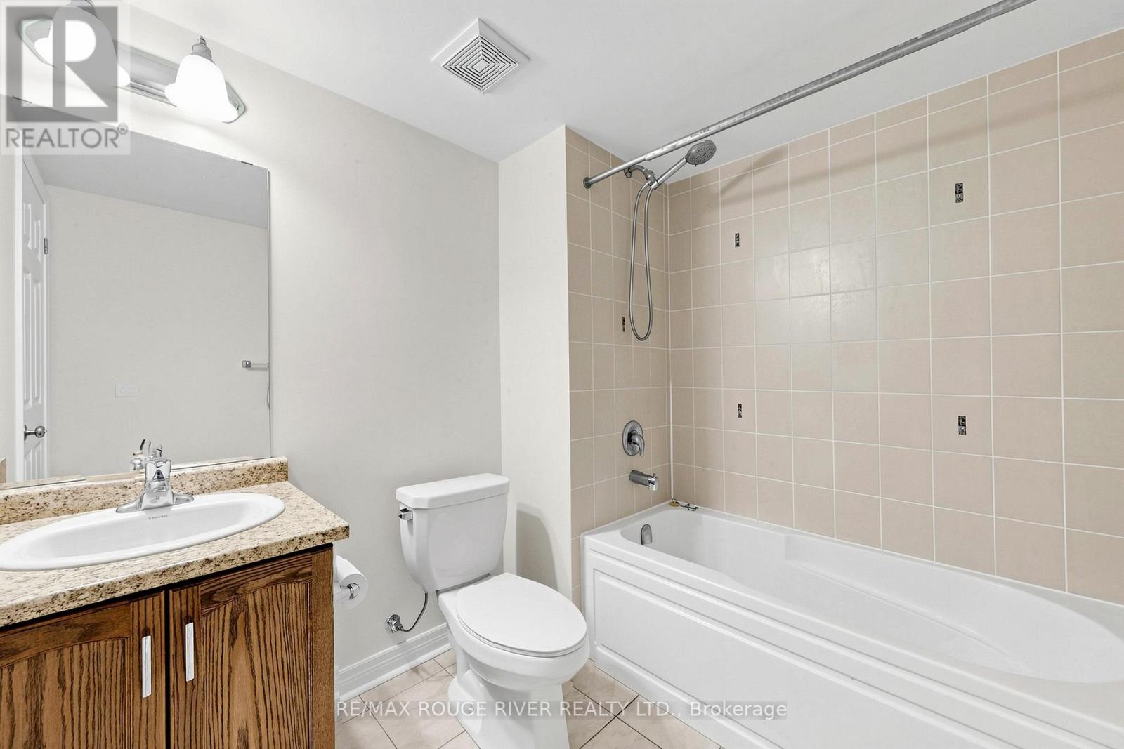 3644C ST CLAIR AVENUE E - 7