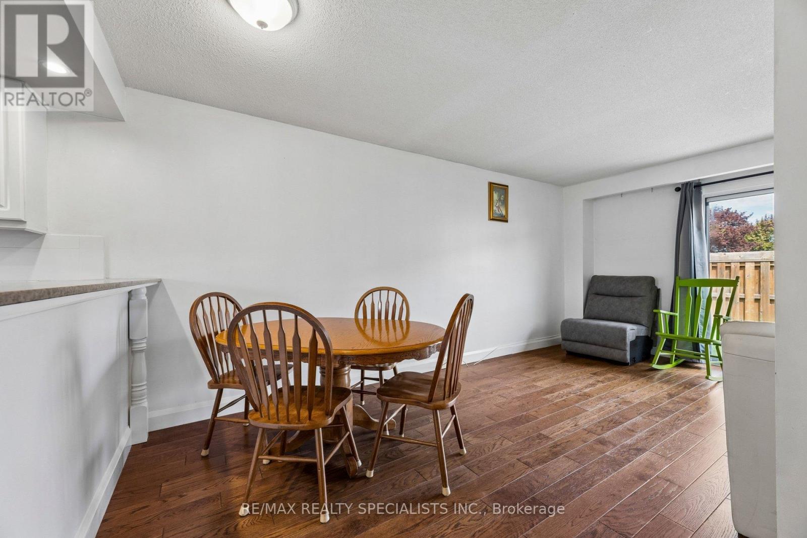 #72 580 EYER DRIVE - 11
