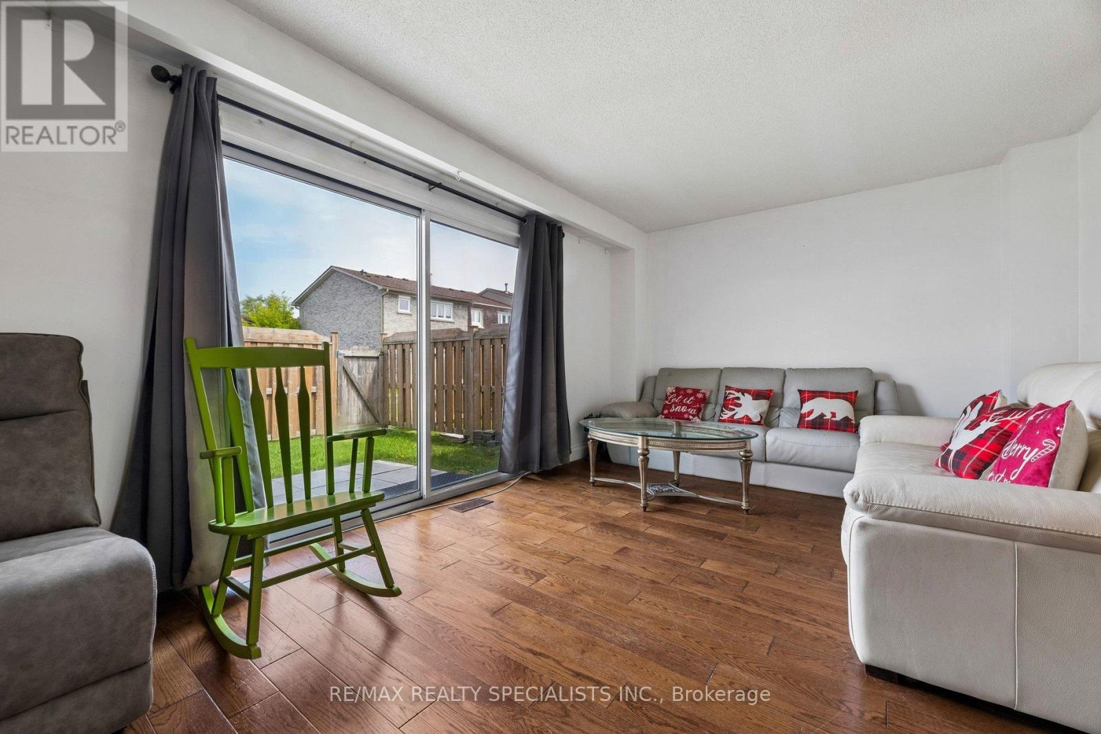 #72 580 EYER DRIVE - 13