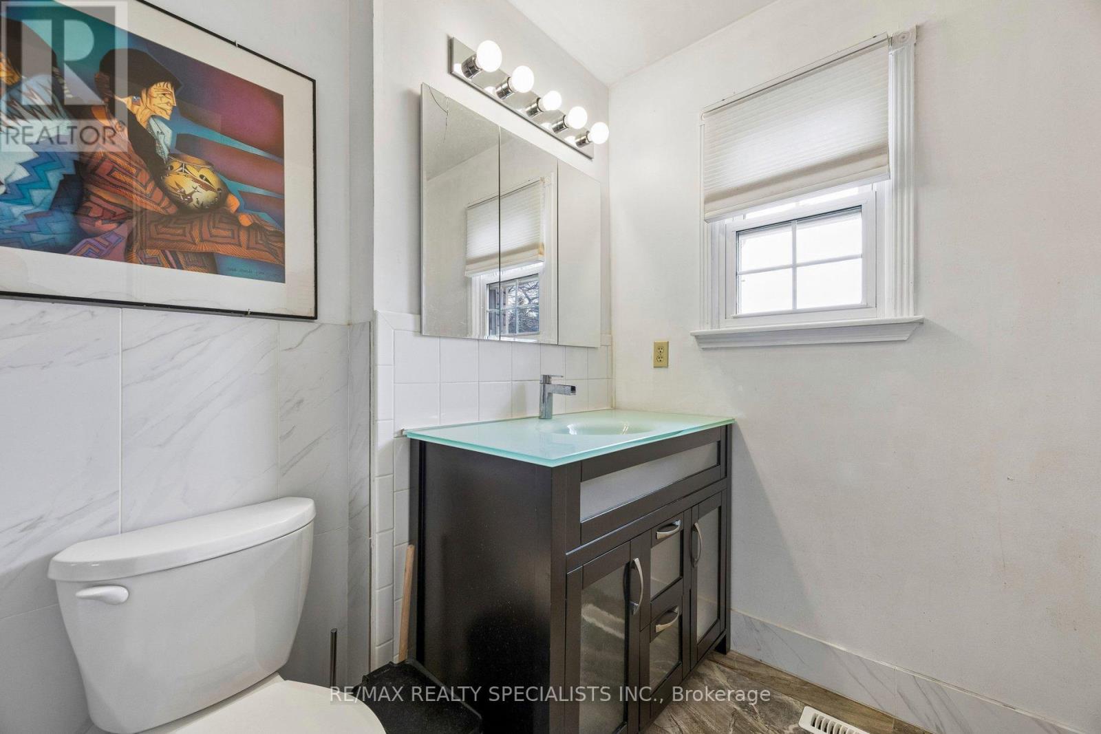 #72 580 EYER DRIVE - 16