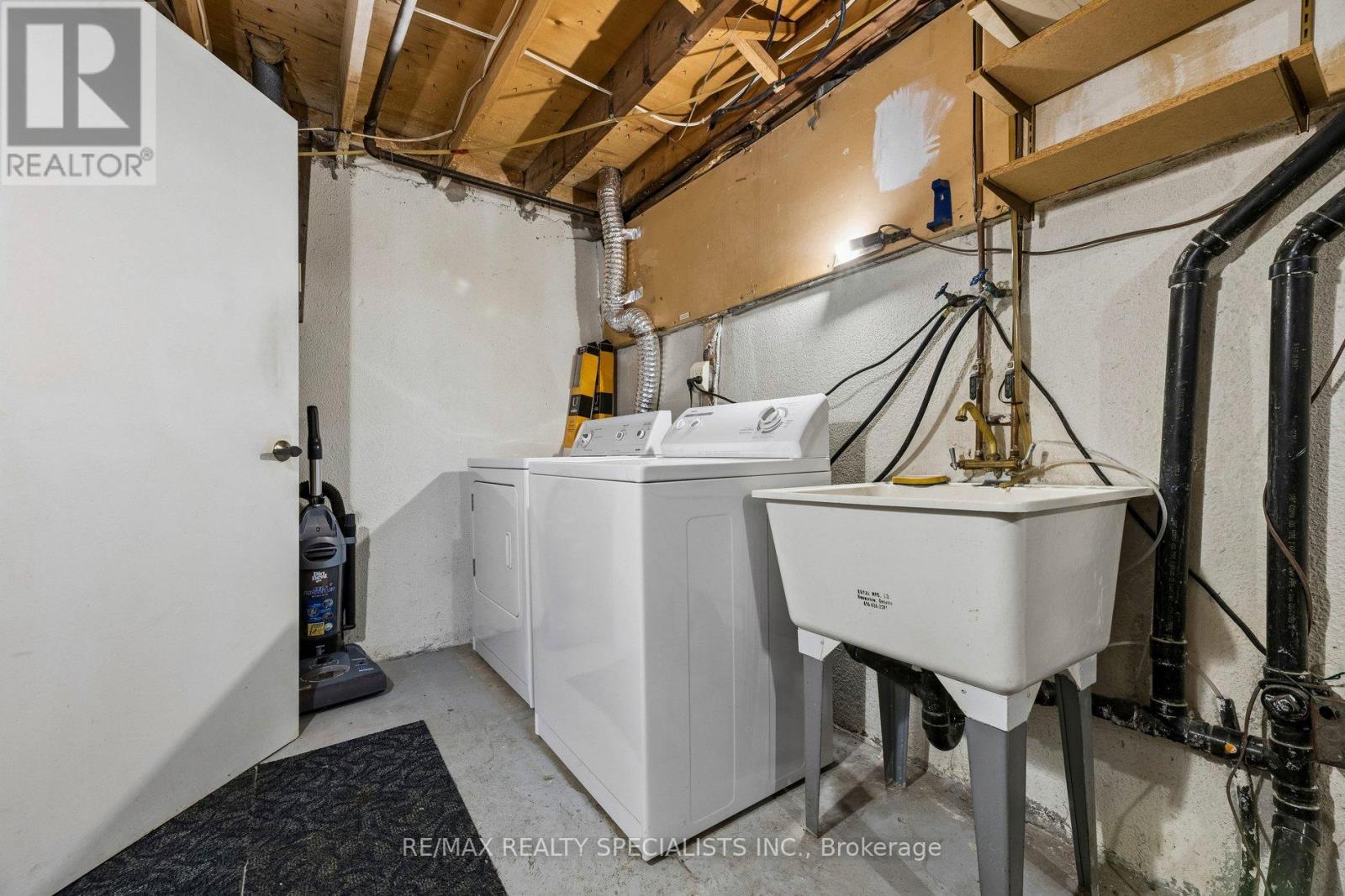 #72 580 EYER DRIVE - 30