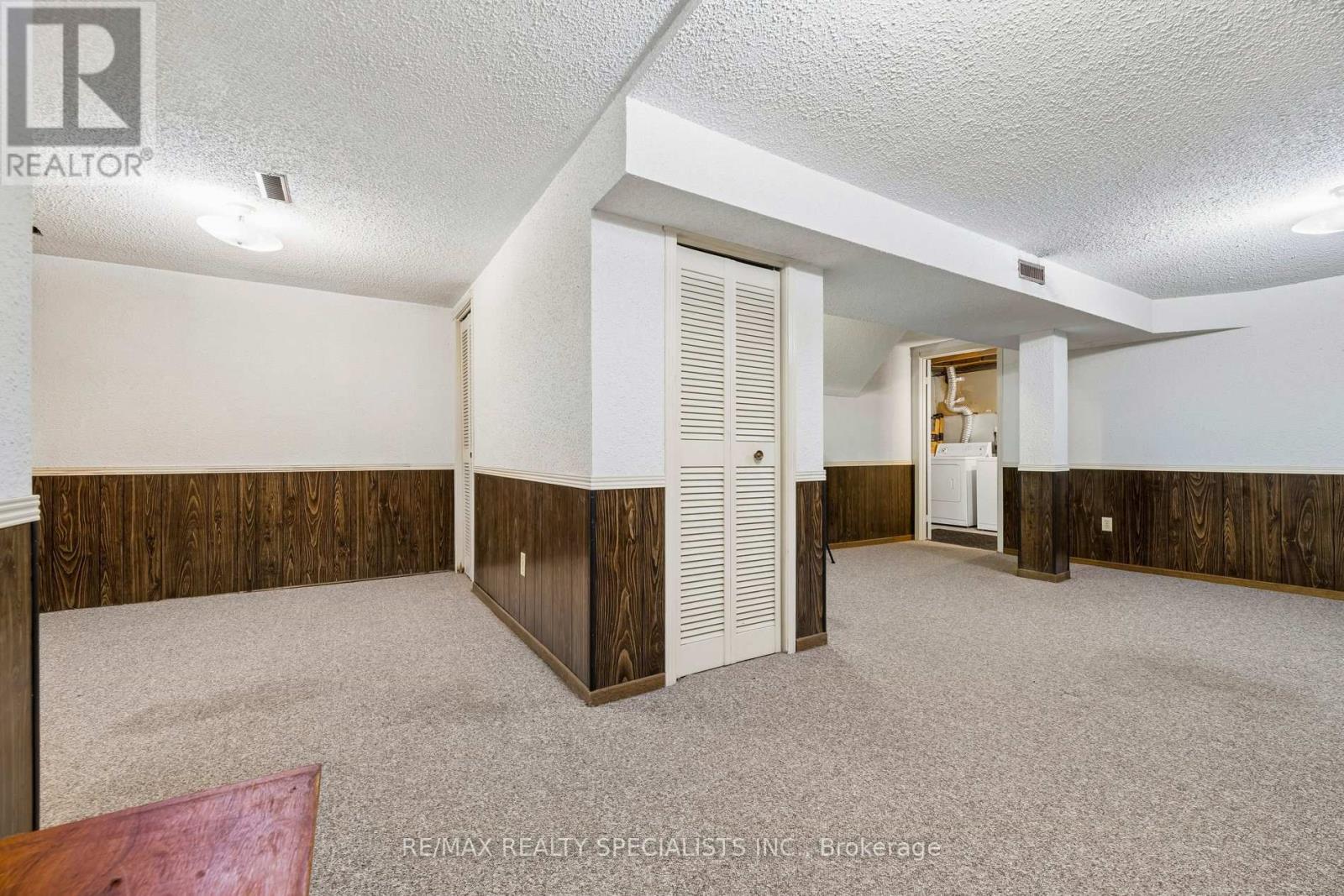 #72 580 EYER DRIVE - 31