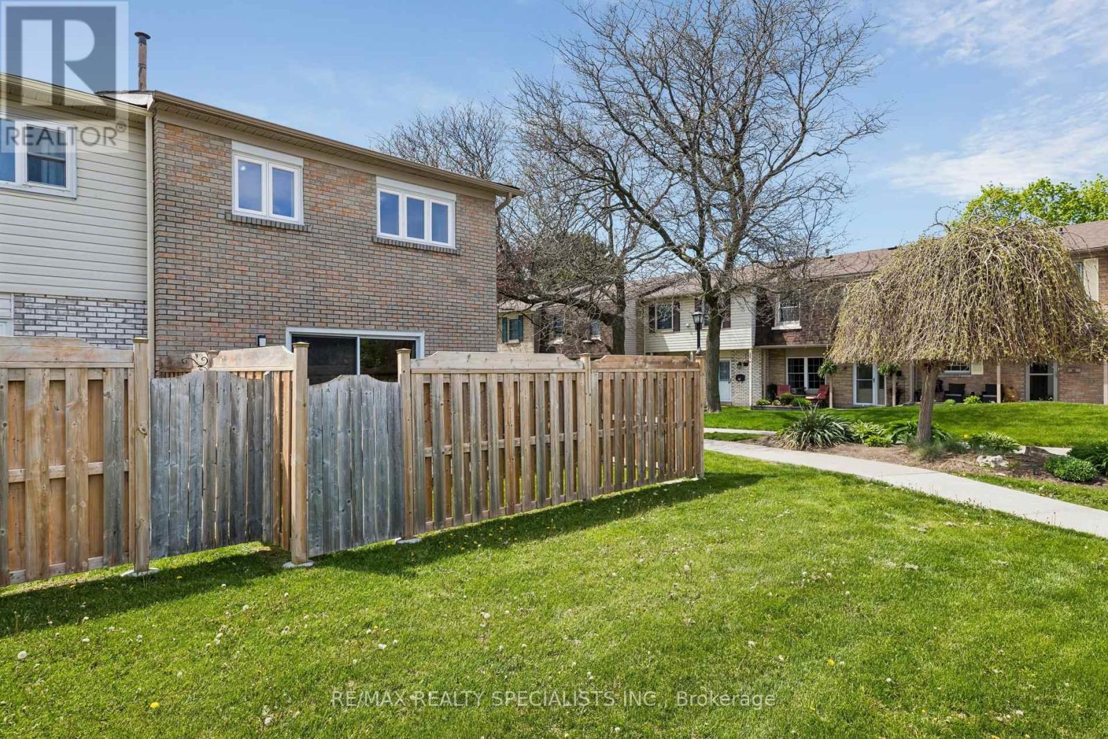 #72 580 EYER DRIVE - 34
