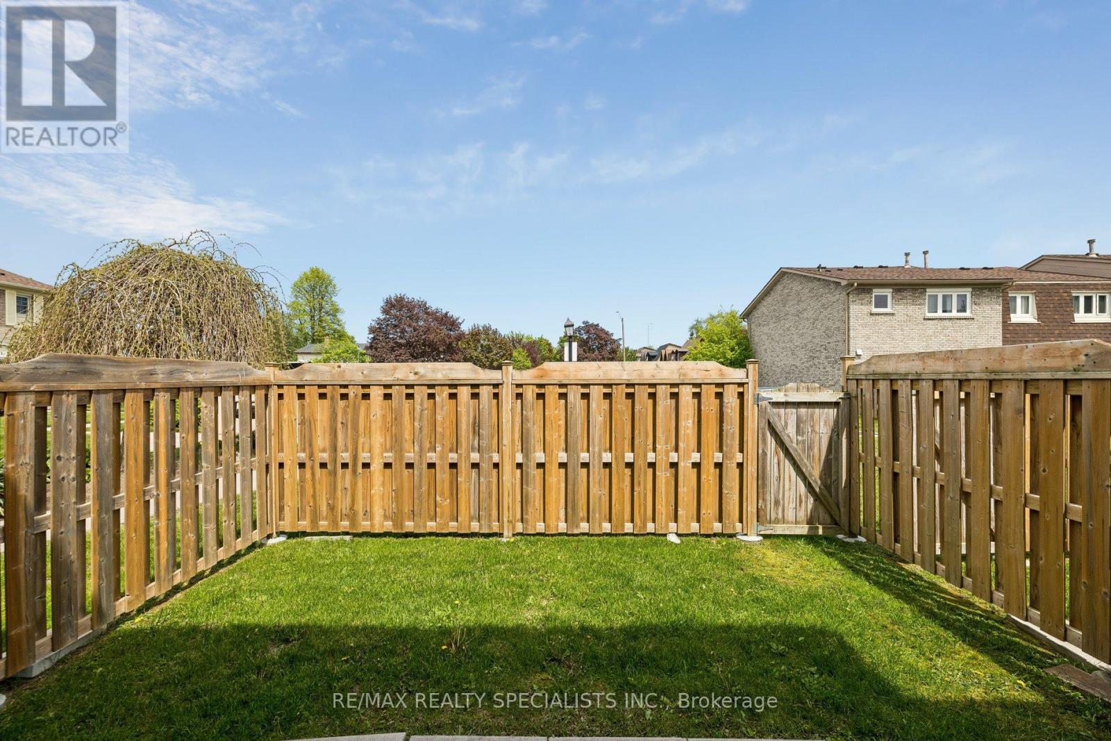 #72 580 EYER DRIVE - 39