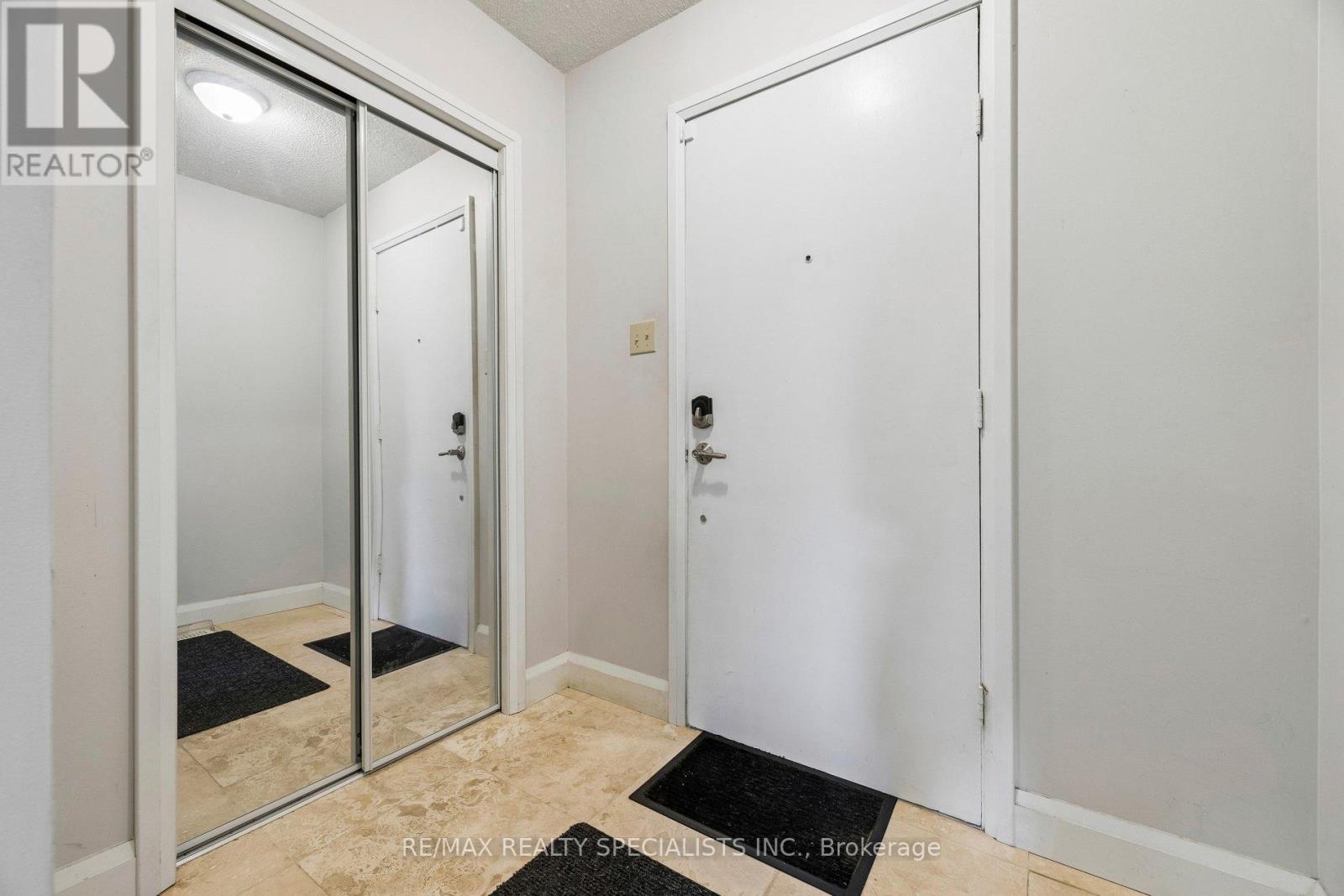#72 580 EYER DRIVE - 4