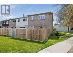 72 - 580 Eyer Drive, Pickering, ON L1W3B7 Photo 35