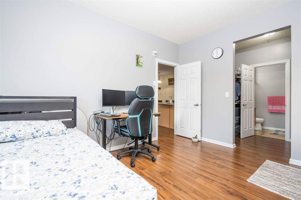 #117 226 Macewan SW SW - 24