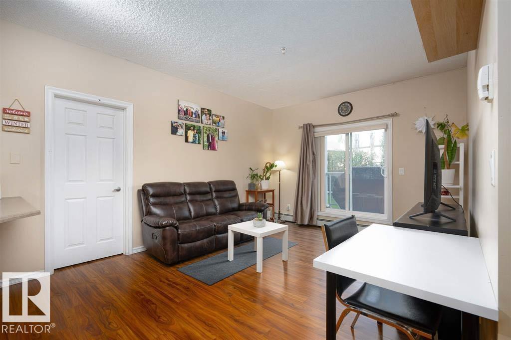 #117 226 Macewan SW SW - 25