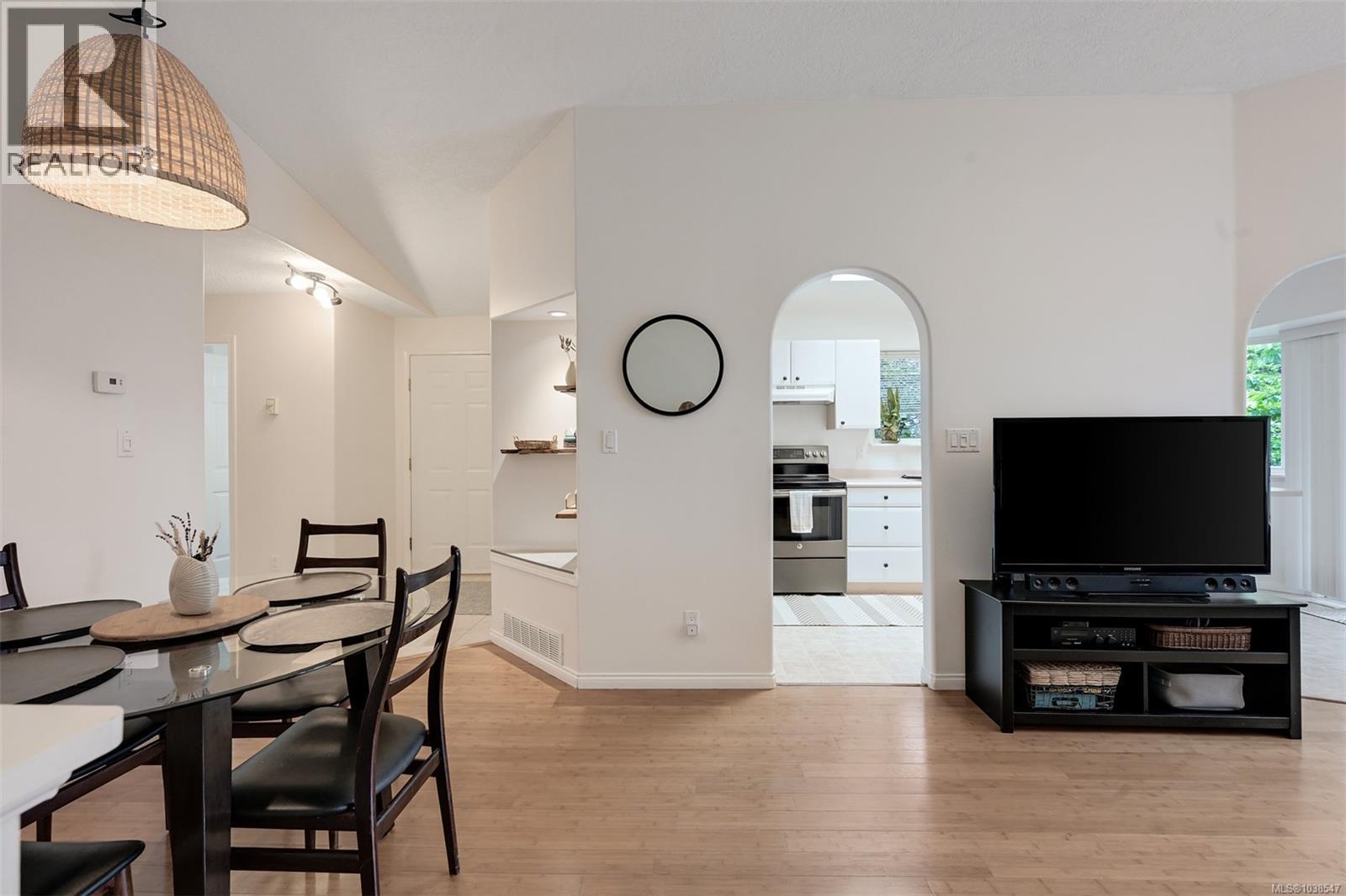 5909 Upland Ave - 34