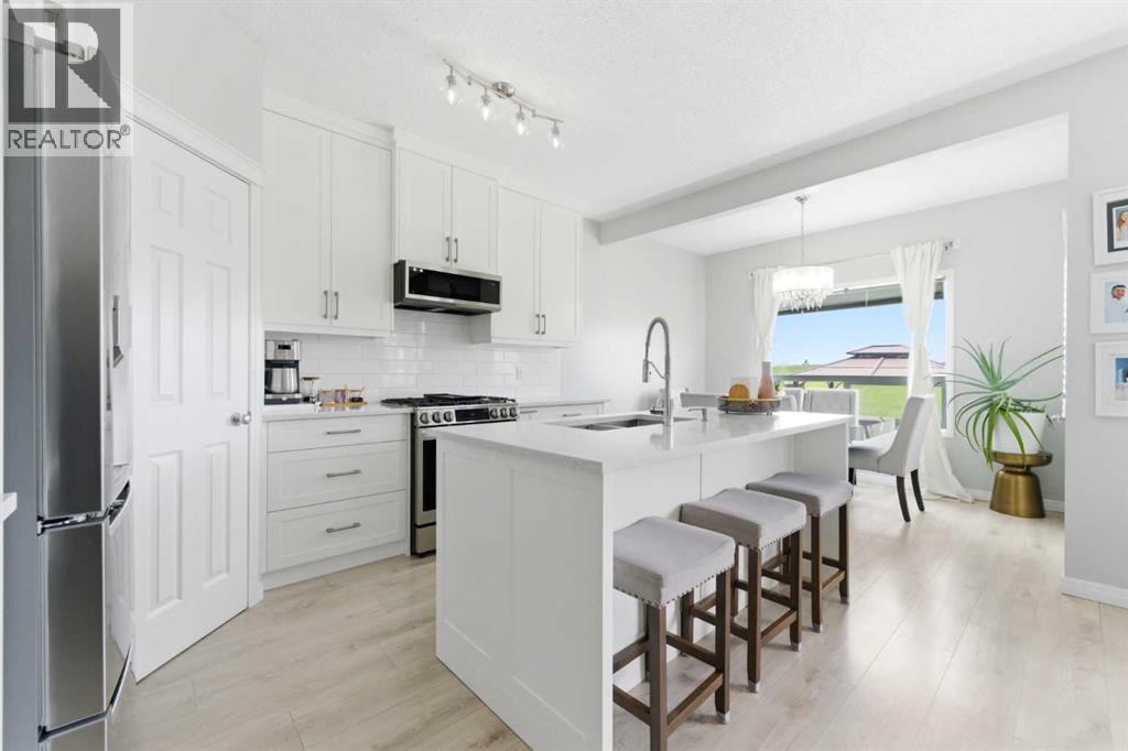 118 Saddletree Close NE - 6