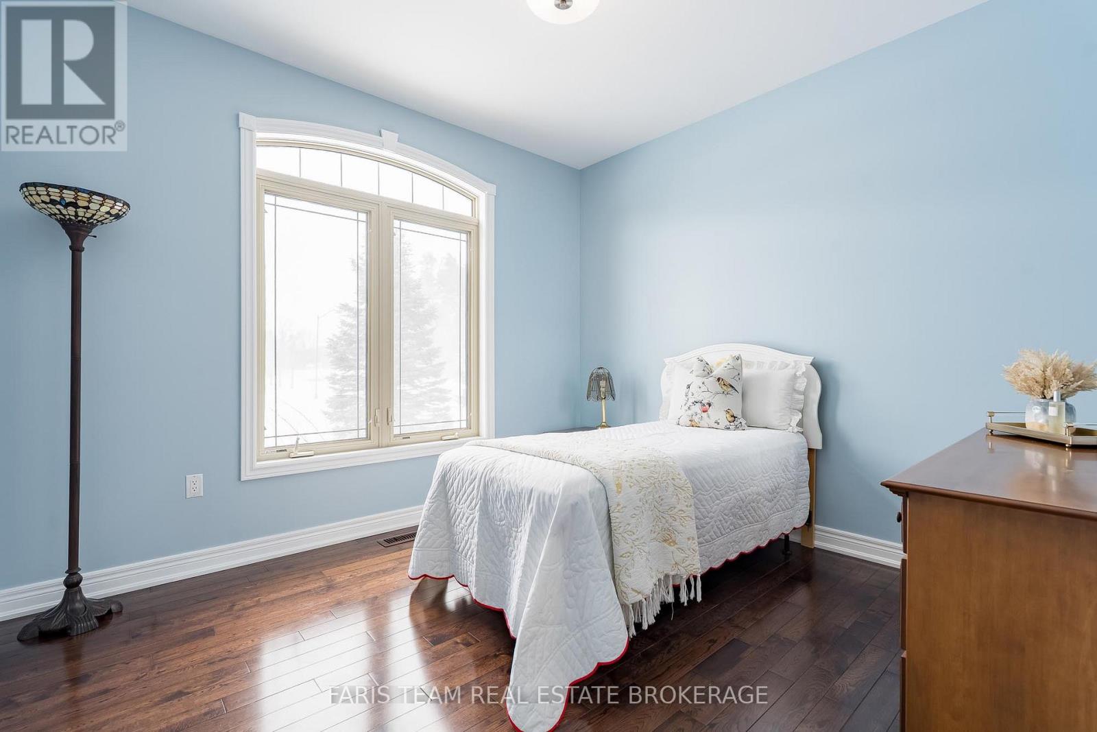 30 FISHER DRIVE - 21