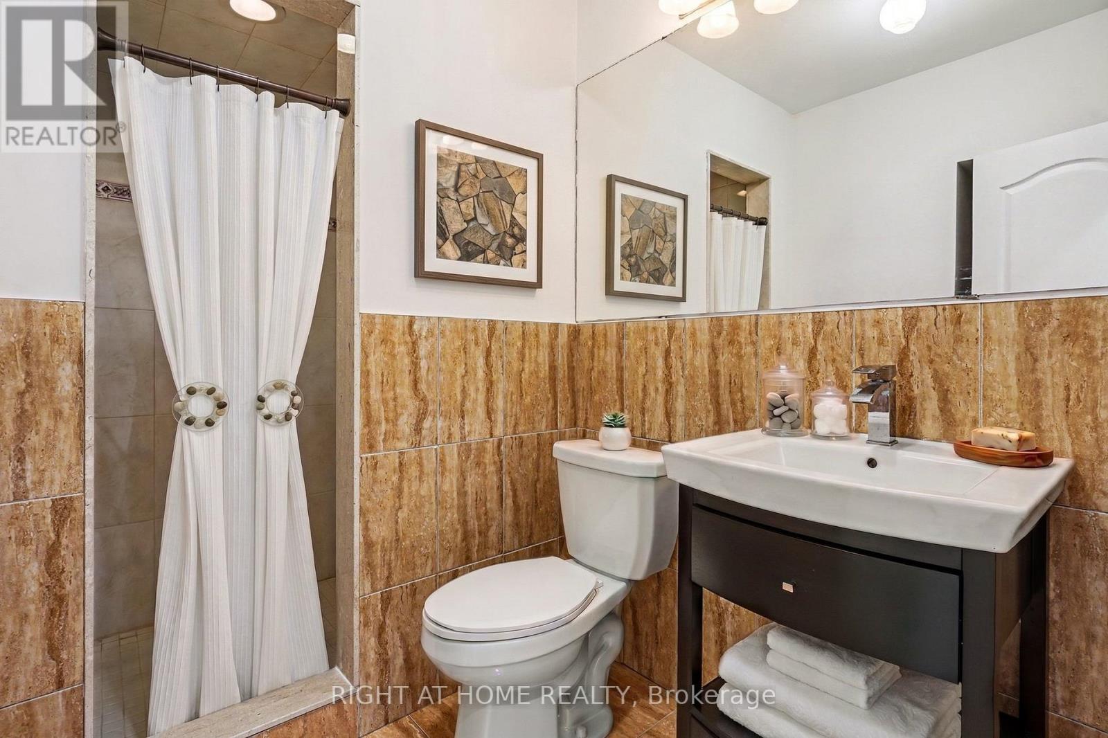 251 SONOMA BOULEVARD - 15