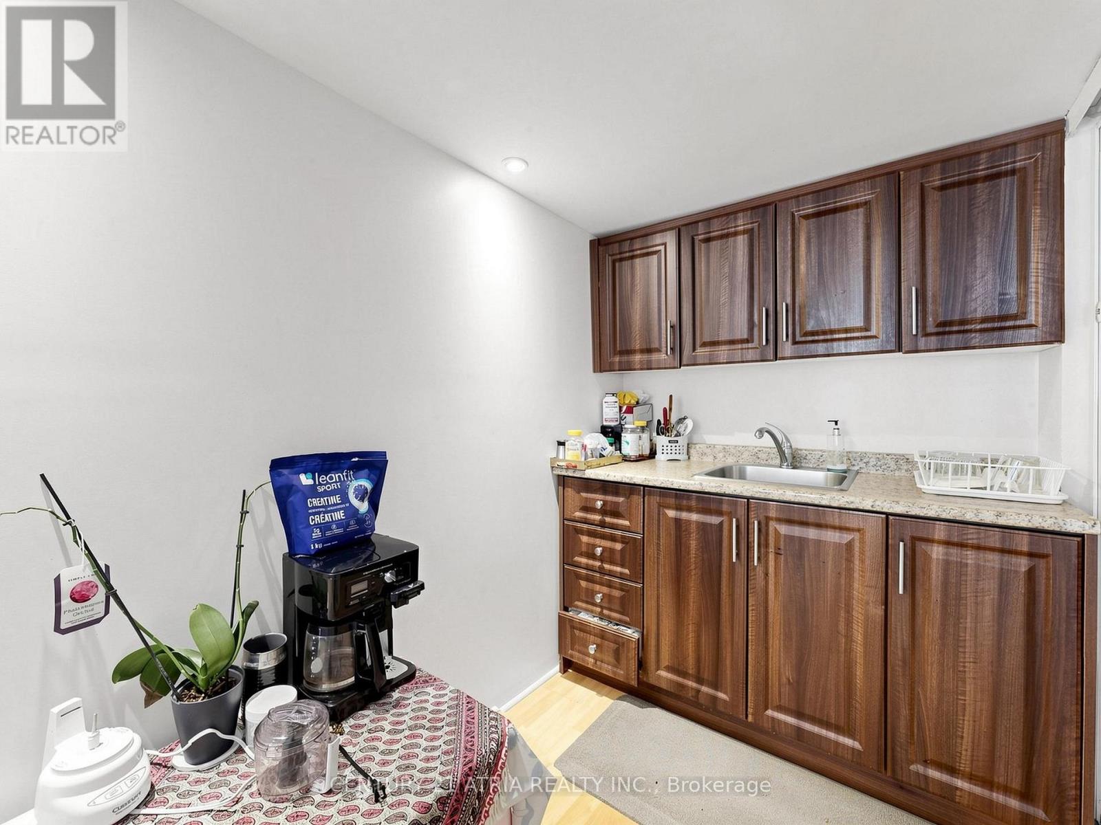 122 FADINE ROAD - 45