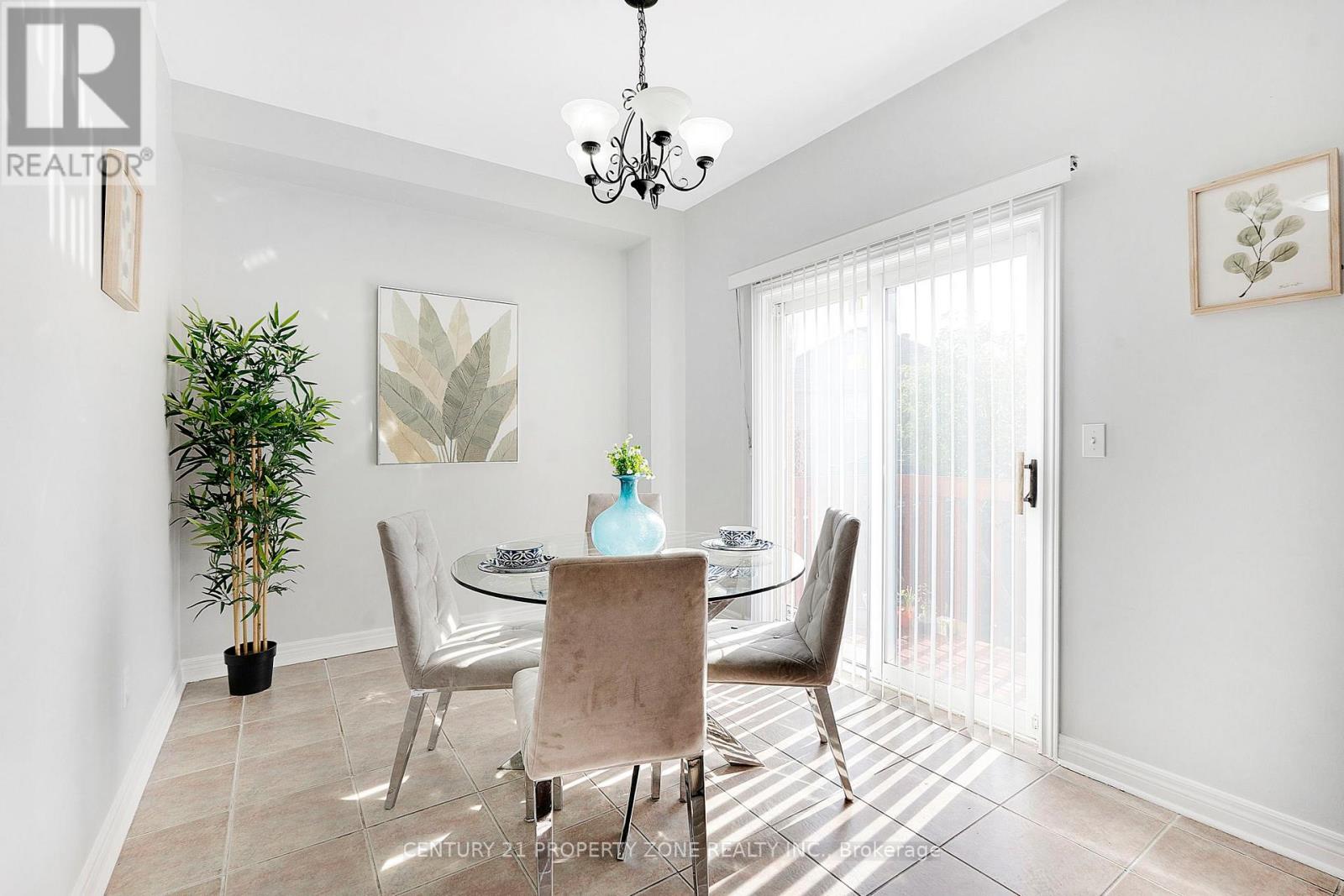 24 SIGNET WAY - 12