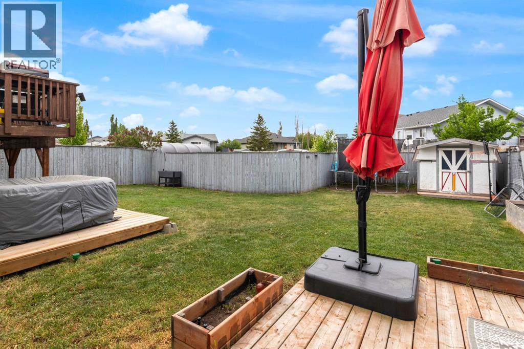 1918 Strathcona Terrace - 26
