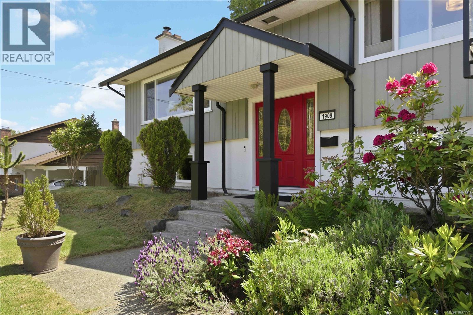 1909 Ferndale Rd - 48