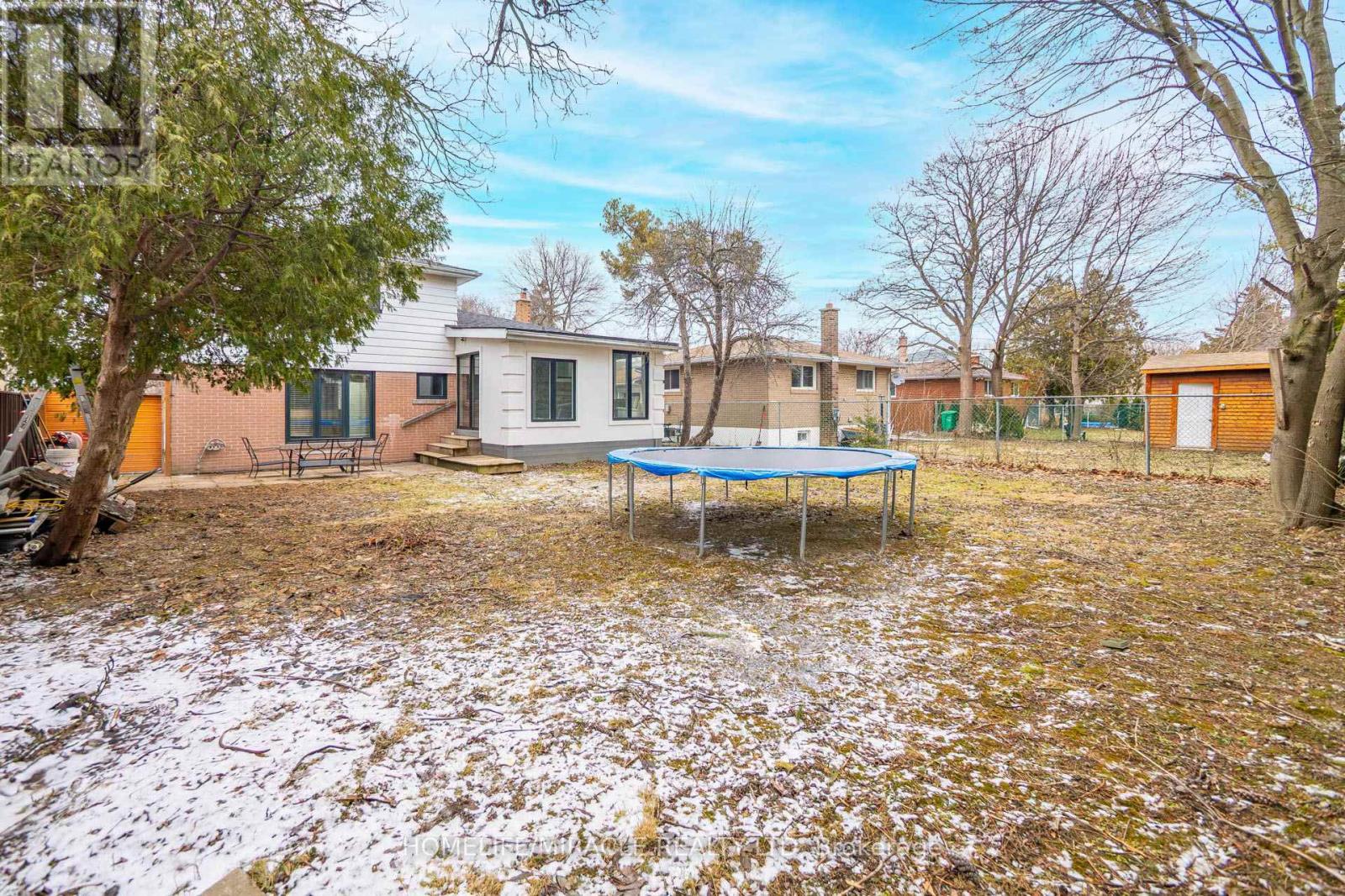 81 WATSON CRESCENT - 49
