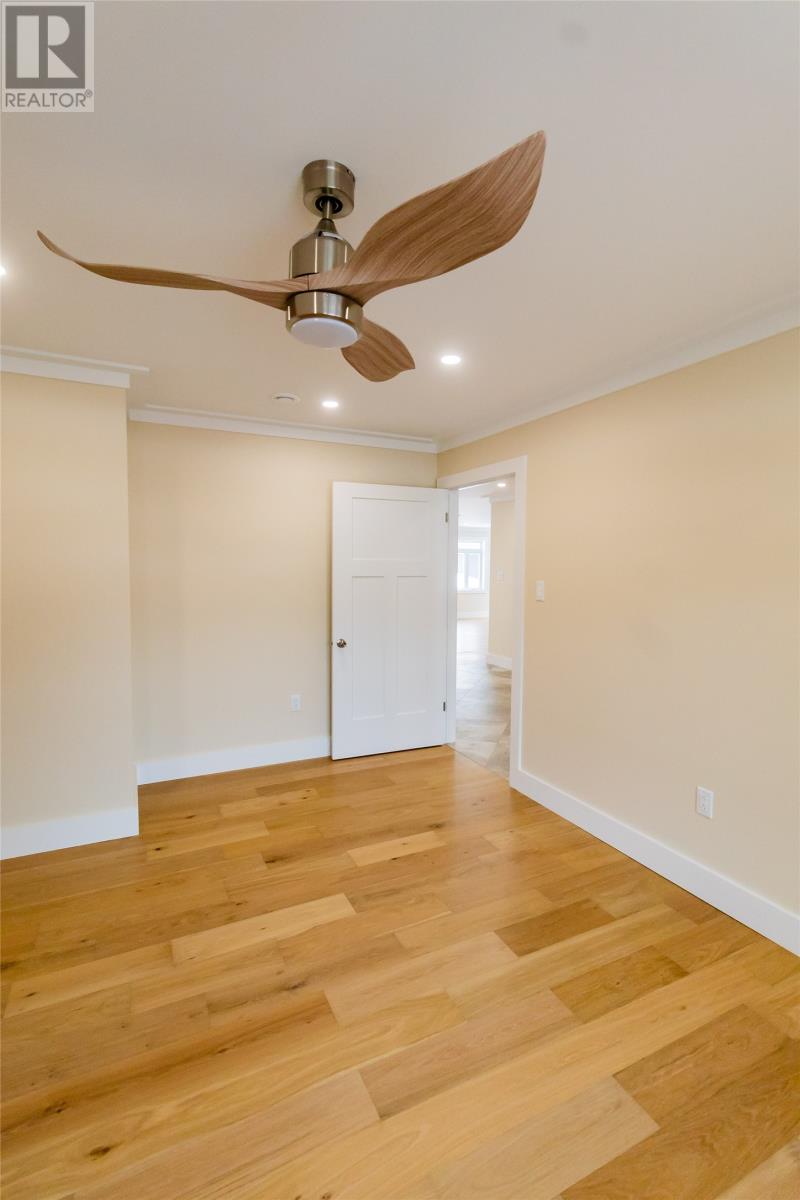 6 Murdoch Drive - 24