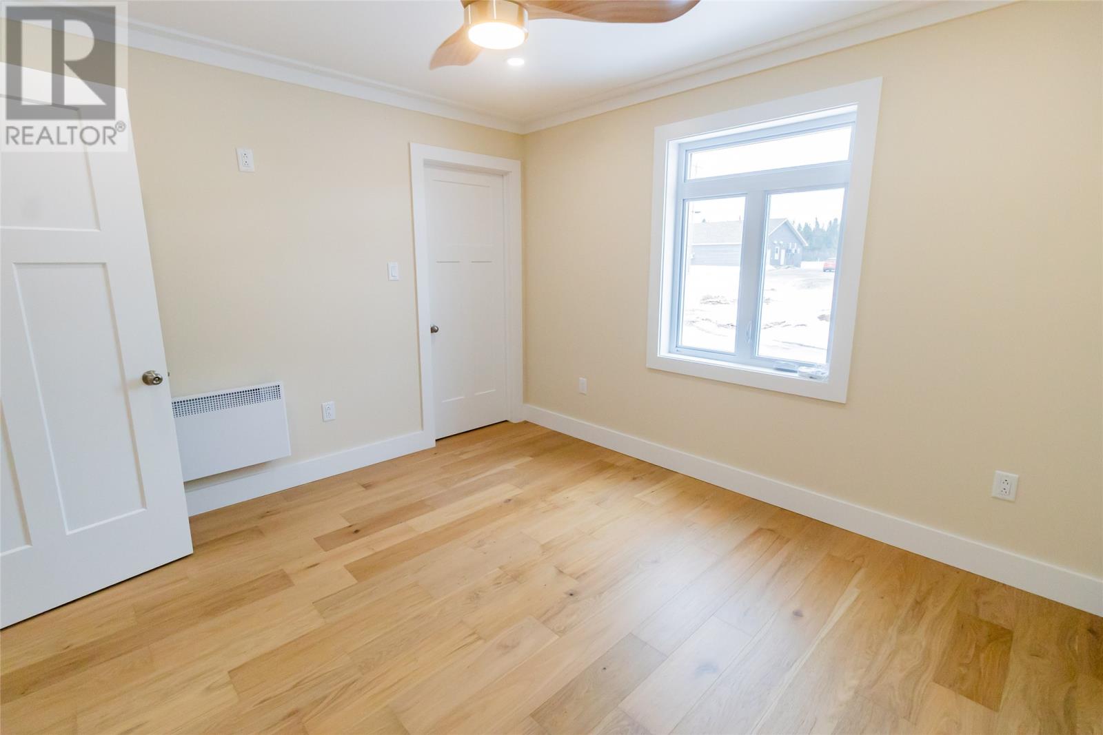 6 Murdoch Drive - 28