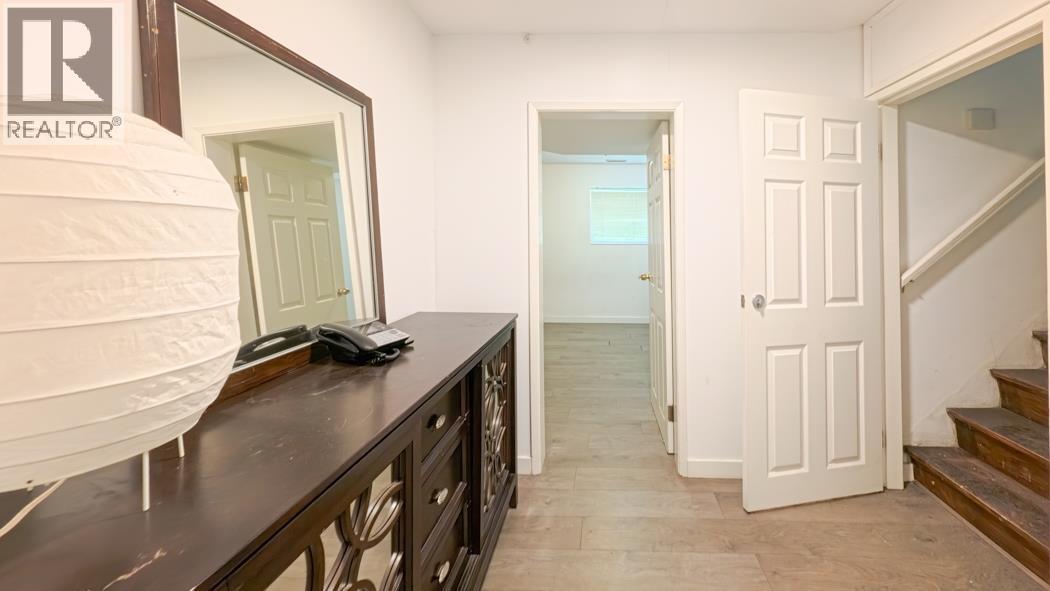8 Bed, 3 Bath House for Sale in Vancouver – 2849 W KING EDWARD AVENUE, Vancouver – MLS# R3128044 - Image 13