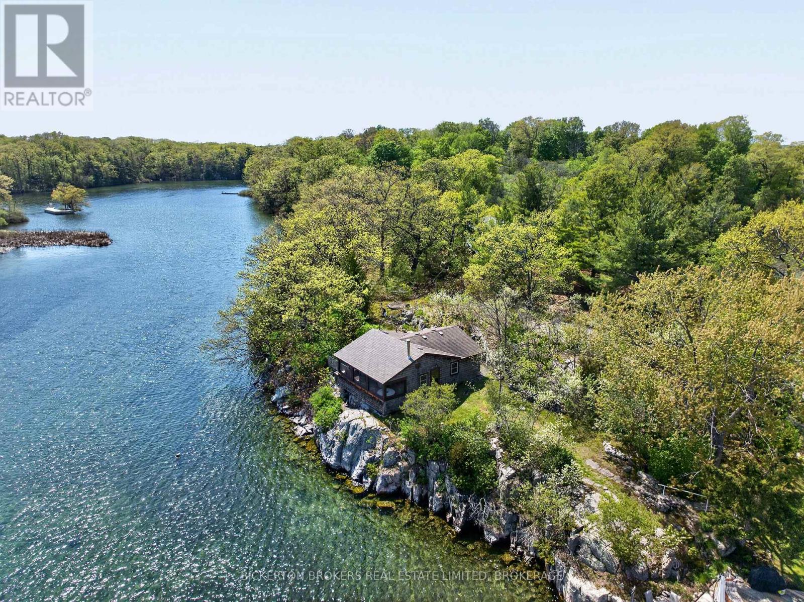 1 KITSYMENIE ISLAND - Image 3