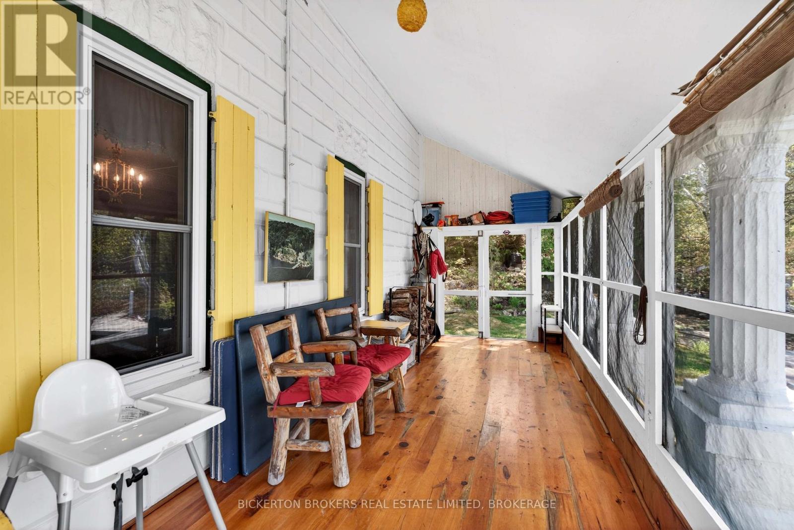 1 KITSYMENIE ISLAND - 48