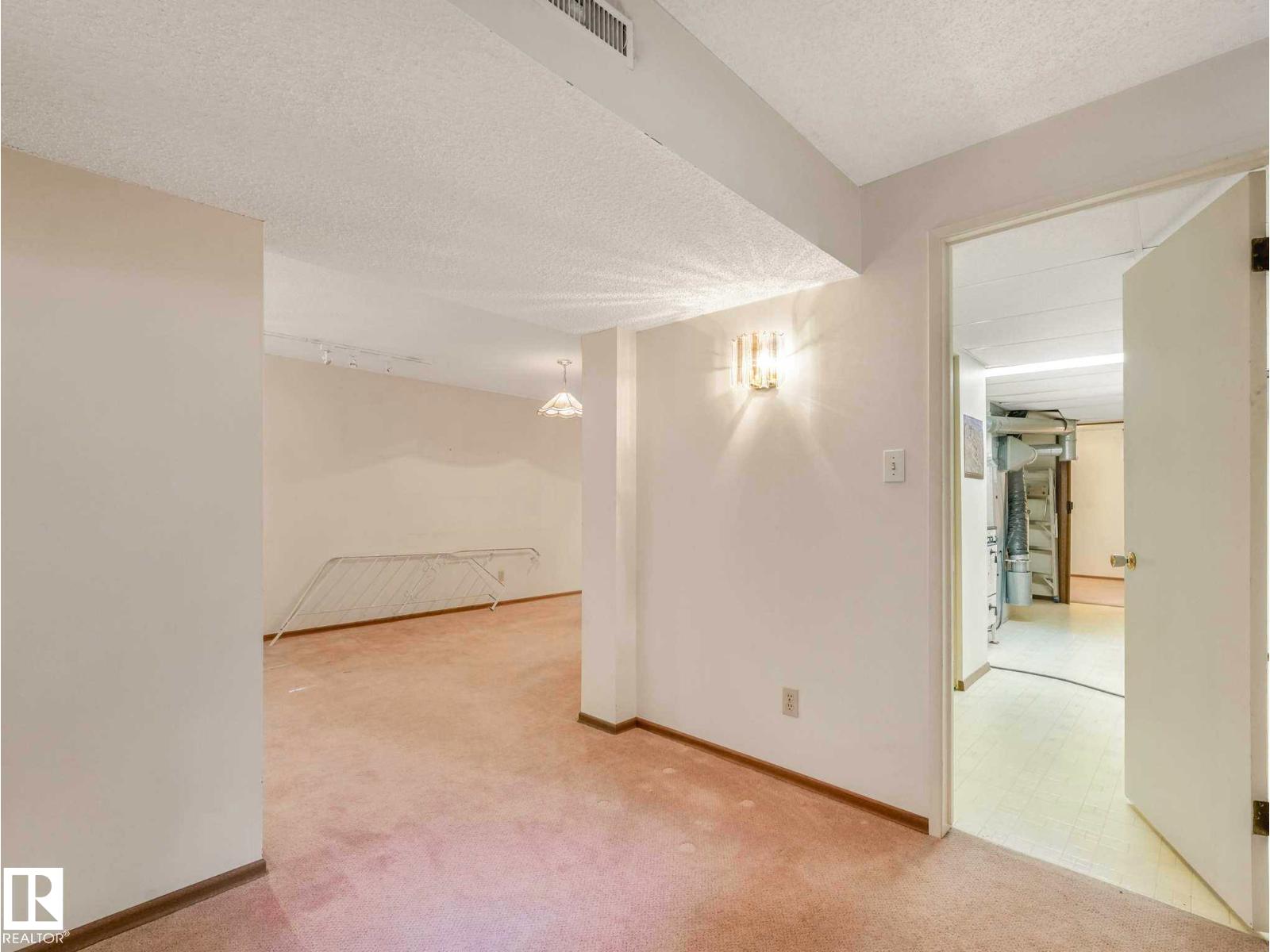 13411 DOVERCOURT AV NW - 40