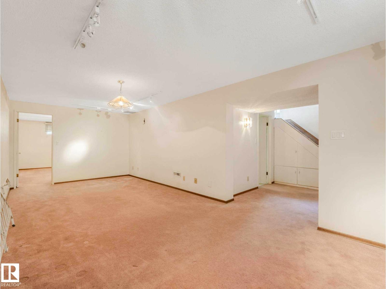 13411 DOVERCOURT AV NW - 44