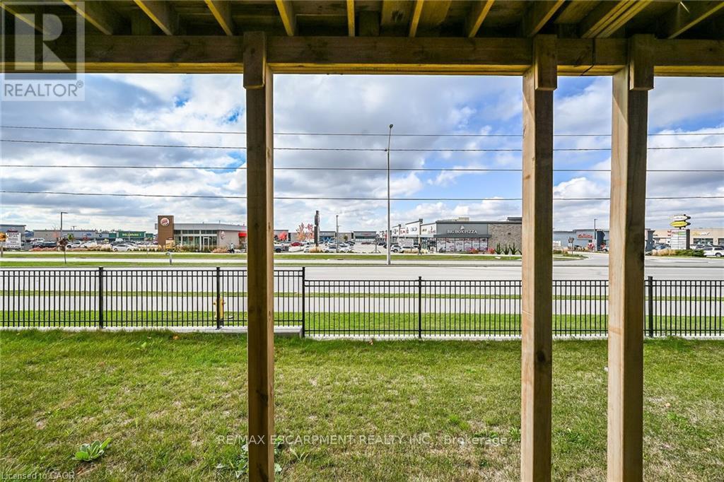 #35 120 COURT DRIVE - 41