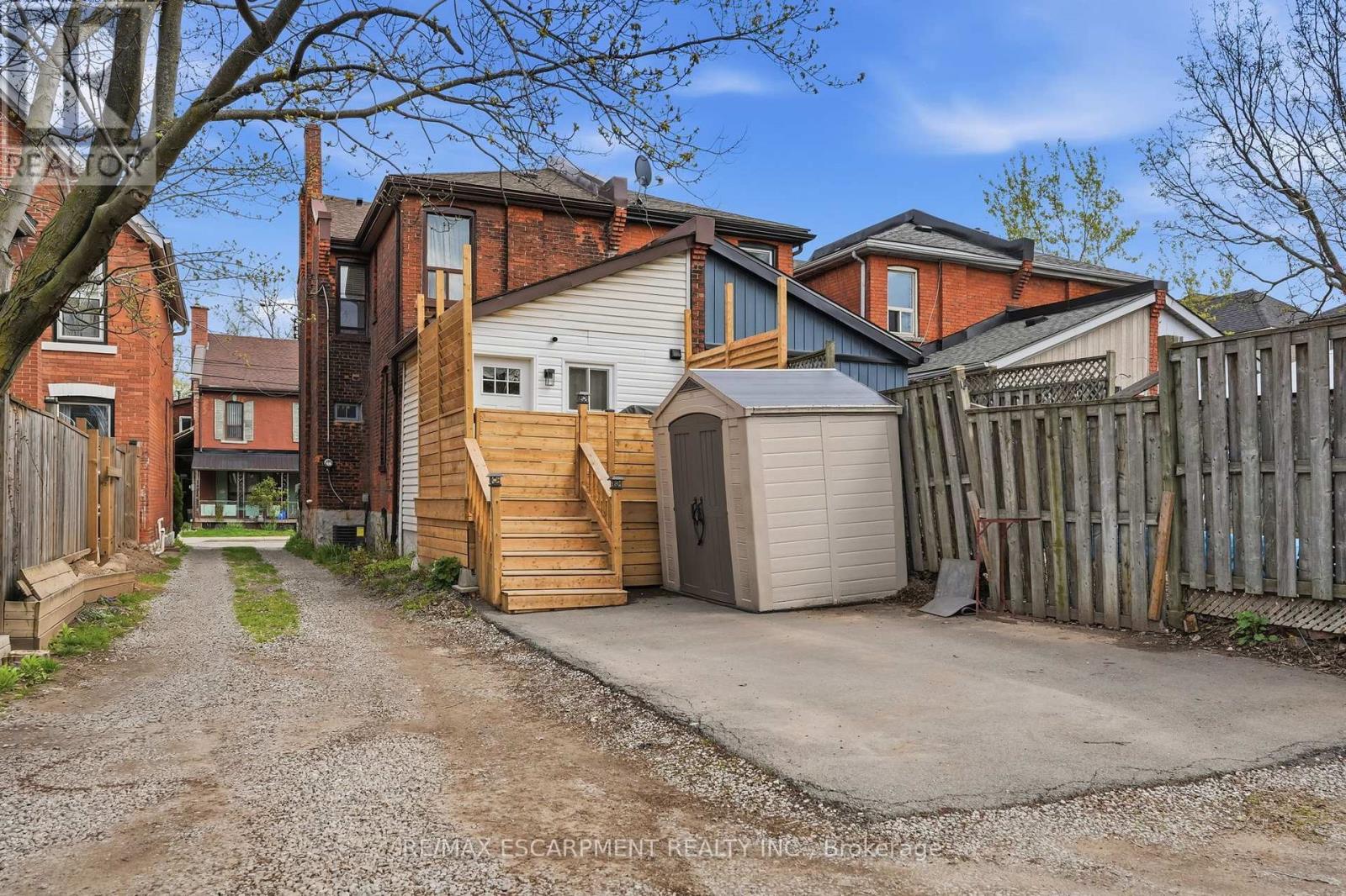 34 BAILLIE STREET - 29