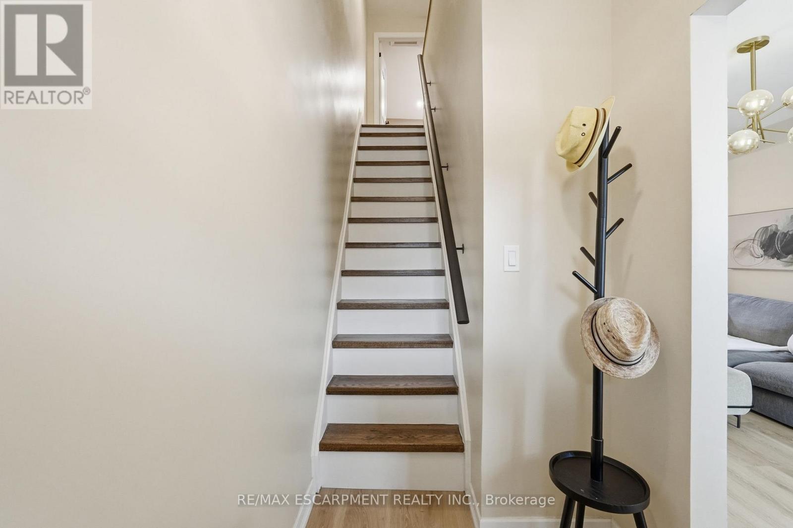 34 BAILLIE STREET - 5